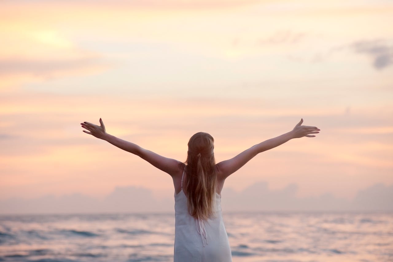 Read more about the article Meditation and Walking: A Path to Mind-Body Wellness