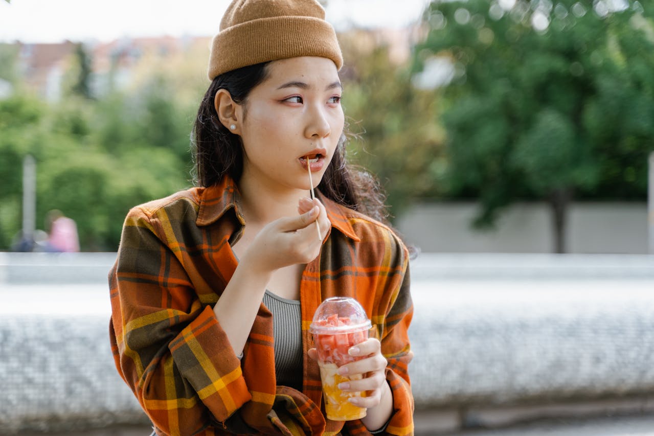 Read more about the article Mindfulness Eat: How to Transform Your Eating Habits